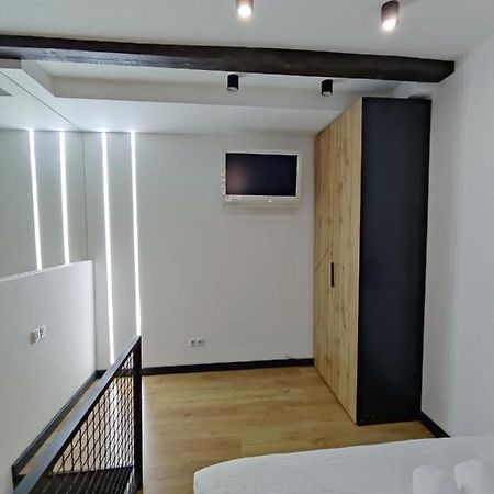 Kotlyarska Apartments Лвив Екстериор снимка